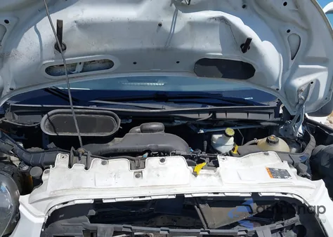 2019 Ford Transit-250 из США, поврежденный, VIN 1FTYR2XM8KKA14197